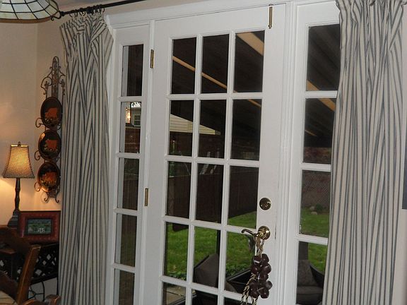 French doors to screen house