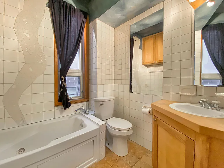 1003 N Wolcott Ave #2R — Photo 13