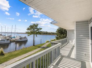 2213 Harbourside Drive, New Bern, NC 28560