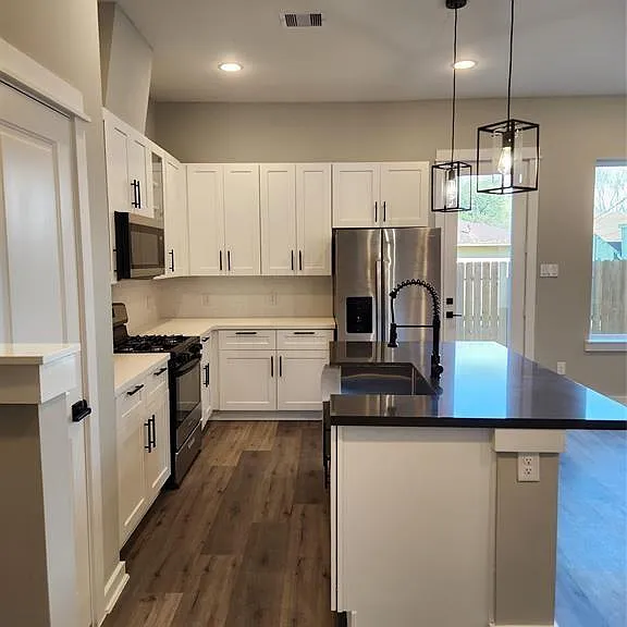 6714 Parker Grove Ln — Photo 8