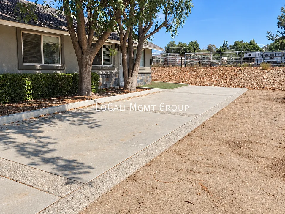 2849 Valley View Ave