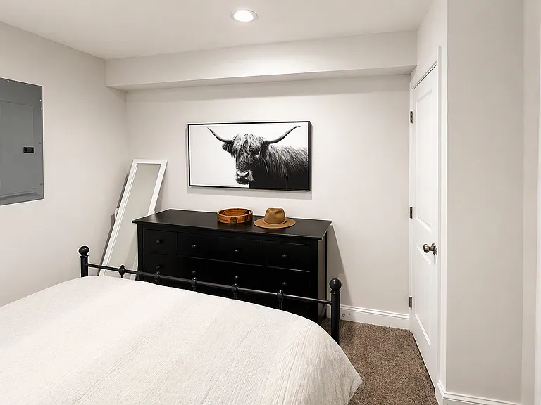 113 S Robinson St — Photo 15