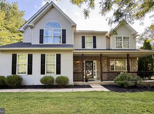 2280 Glenview Dr, Lansdale, PA 19446