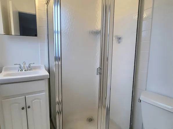 410 Westchester Ave, Pt Chester, NY 10573