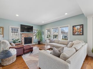 3518 N Shore Dr, Clear Lake, IA 50428