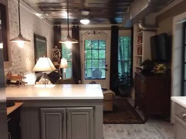 937 Edgewater Cir #937, Marietta, GA 30062