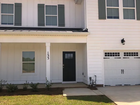 133 Hunters Hill Way, Enterprise, AL 36330