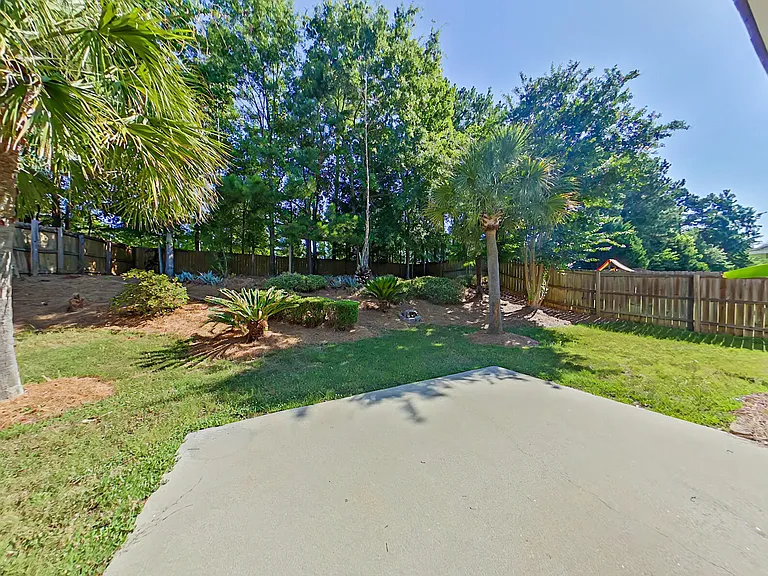 615 Ventana Dr — Photo 1