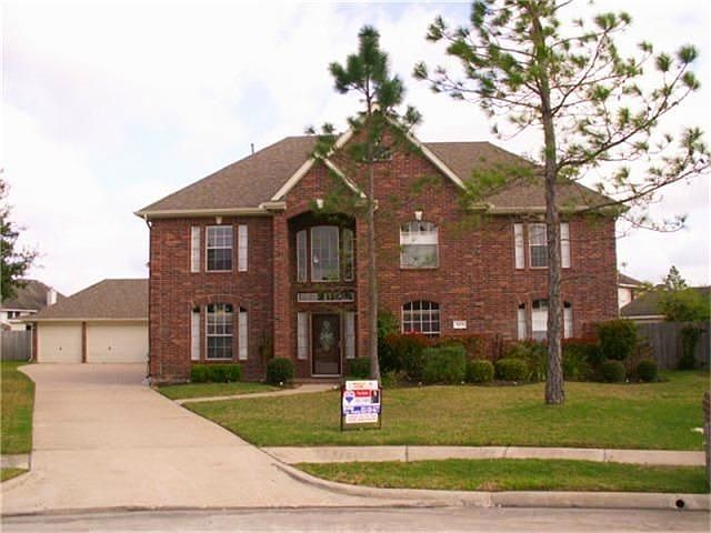 2nd image of 1403 Pine Knot Ct