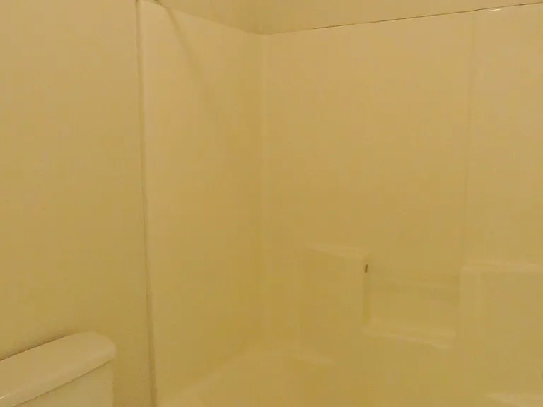 2216B Katy Ln — Photo 13