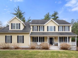 9 Danforth Ln, Bolton, MA 01740
