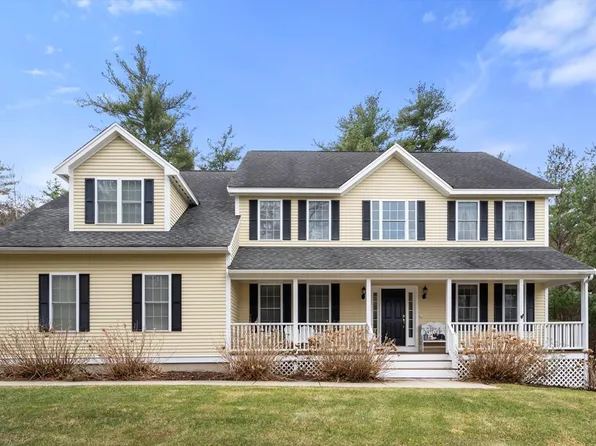 9 Danforth Ln, Bolton, MA 01740