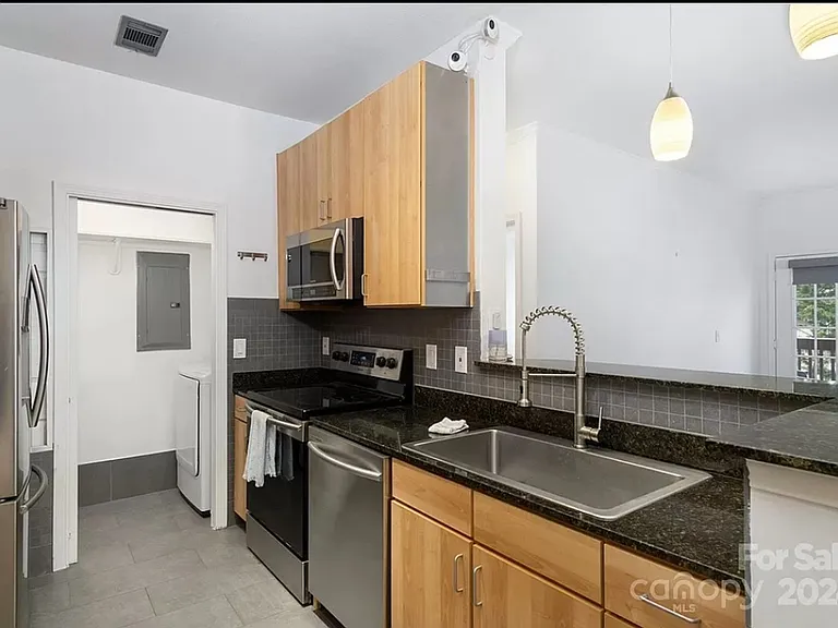 2000 Olde Eastwood Village Blvd #104 — Photo 3