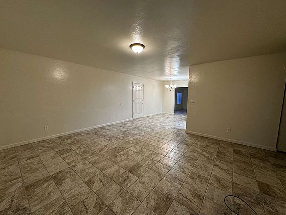3rd image of 7800 E Las Palmas Dr