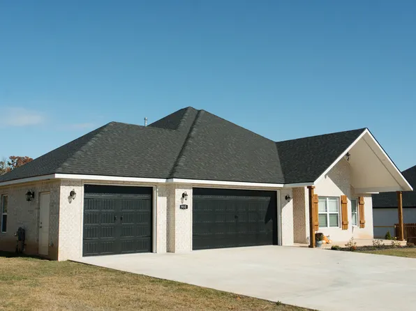 932 Red Cedar Pl, Avoca, AR 72711