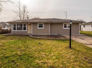 26829 S Linden Ln, Crete, IL 60417