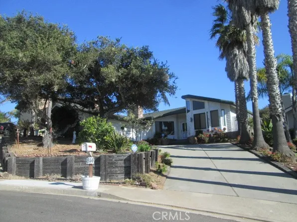 1814 Alma Ct, Grover Beach, CA 93433