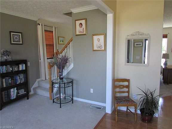 5th image of 33303 Ambleside Dr