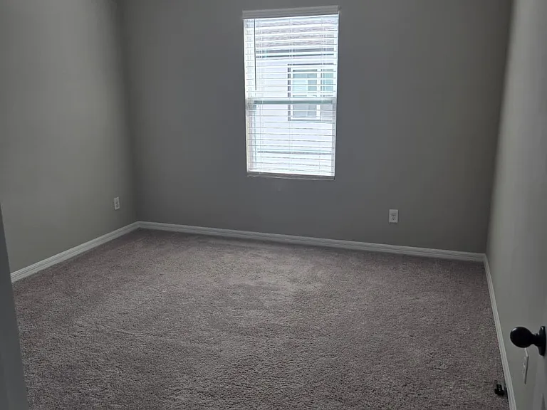 3131 Voyager Ave — Photo 16