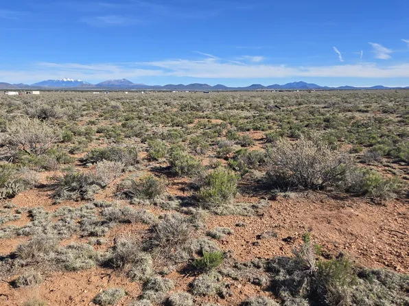 2210 E Richard Rd, Williams, AZ 86046