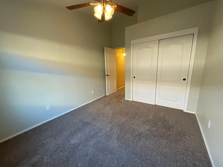 10434 E Rose Hill St — Photo 21