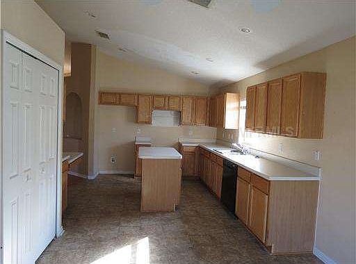 5th image of 234 Lake Charles Dr