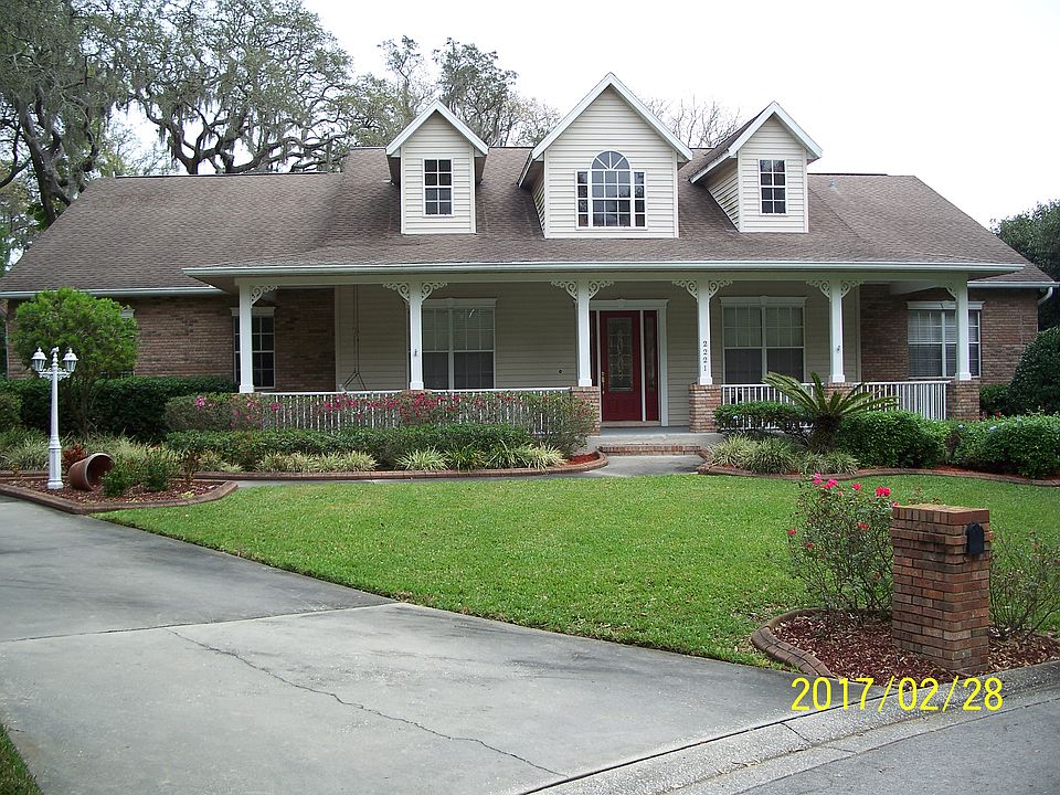 1st image of 2221 Greenhills Dr