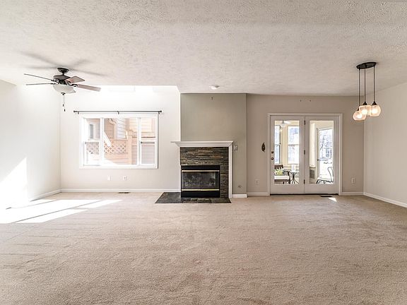 3rd image of 1671 Coburn Dr