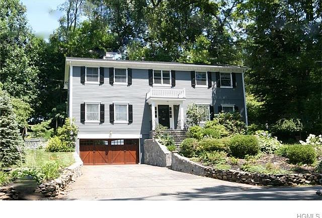 1st image of 48 Hemlock Dr