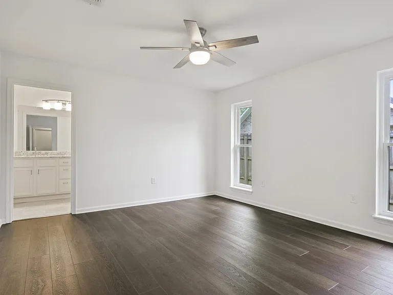 7738 Menlo Dr — Photo 13
