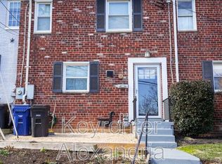 19 Kennedy St, Alexandria, VA 22305