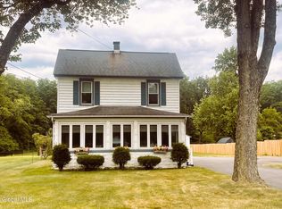 2353 Curry Rd, Schenectady, NY 12303