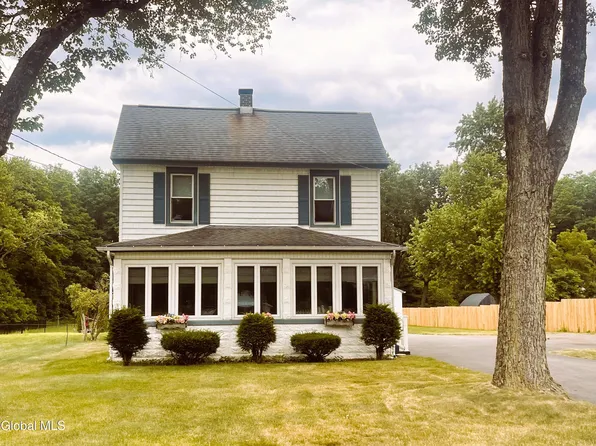 2353 Curry Road, Rotterdam, NY 12303