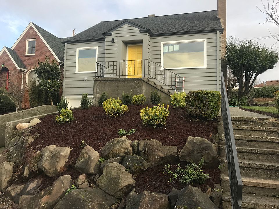 2nd image of 4318 Powell Pl S