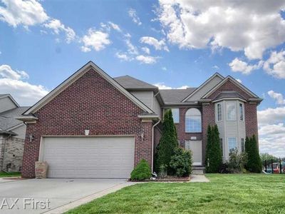 33201 Glengary Ct, Sterling Heights, MI, 48310
