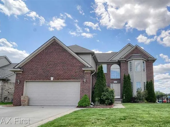 33201 Glengary Ct, Sterling Heights, MI 48310