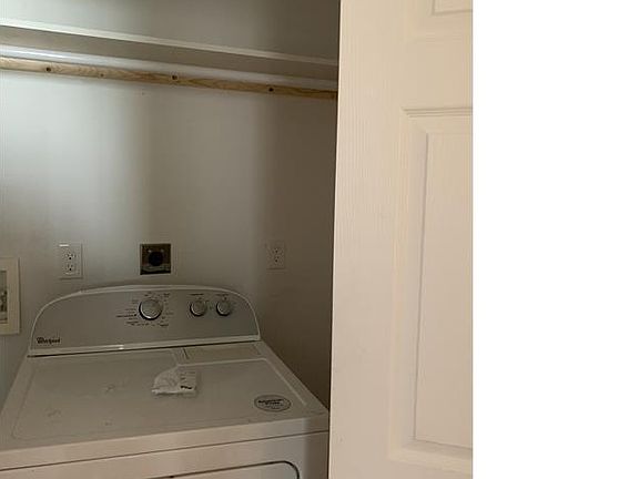 2nd image of 1322 Elysian Fields Ave #B