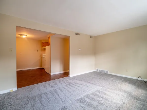 576 Taunton Place, 576 Taunton Pl APT 6, Buffalo, NY 14216
