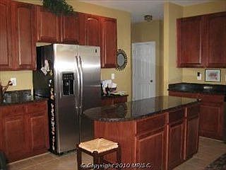 3rd image of 237 Rebecca Dr