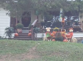 354 Racetrack Hollow Rd, La Follette, TN 37766