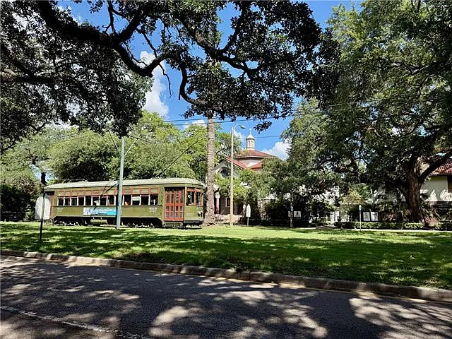920 S Carrollton Ave — Photo 26