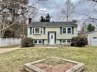 25 Charant Rd, Lowell, MA 01854