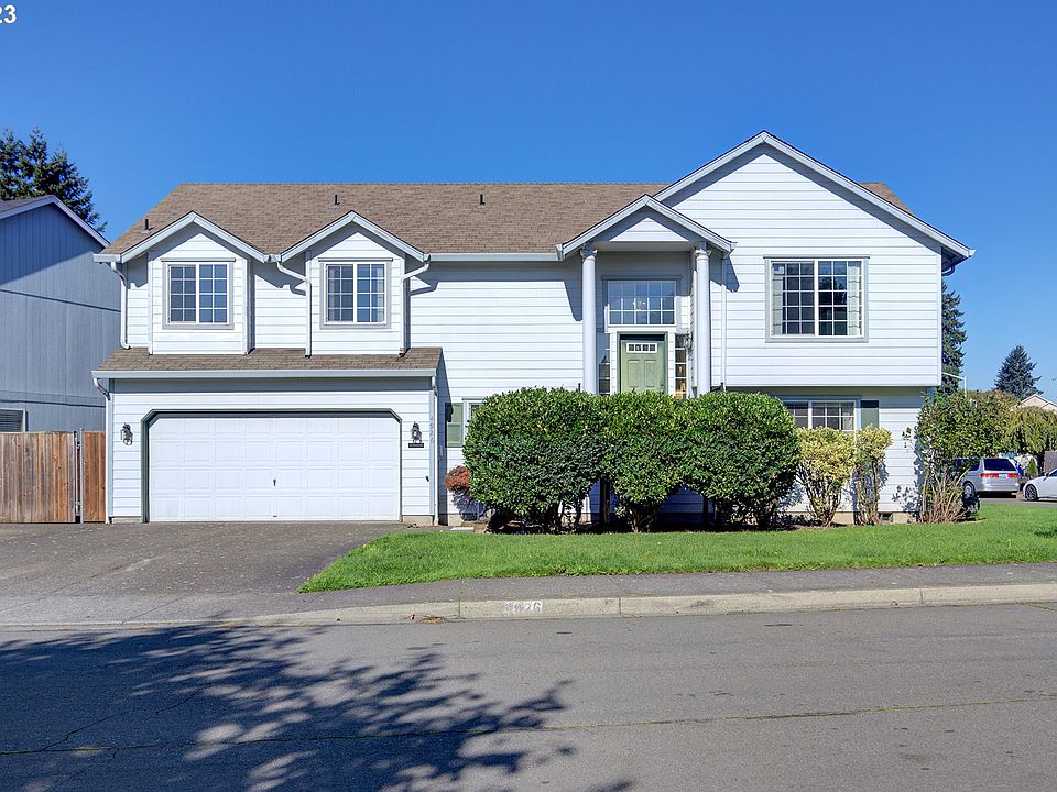 1st image of 4926 NE 55th St