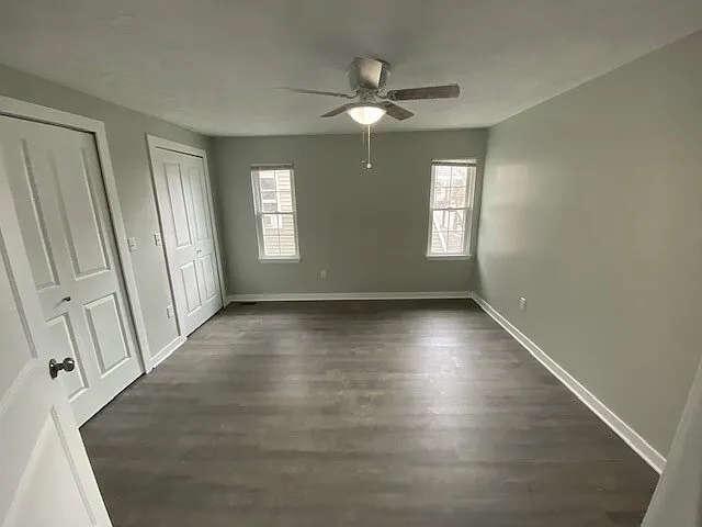 1011 Logan St SE - 1 — Photo 3