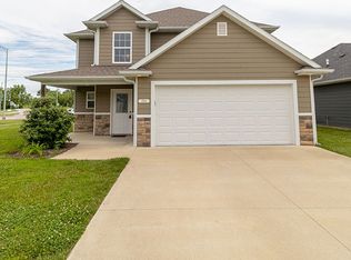 2811 Amberwood Ct, Columbia, MO 65203