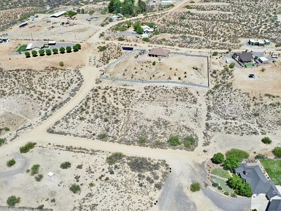 3rd image of 650 E Corto Senda