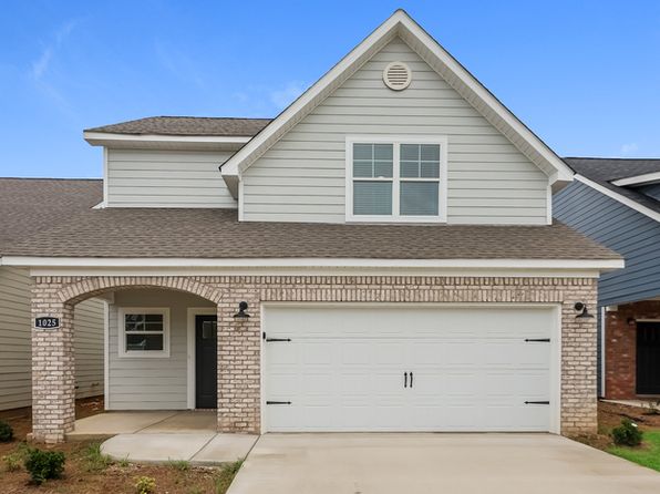 1025 Highgrove Hts NW