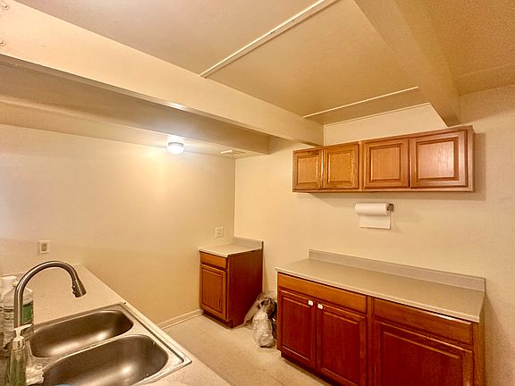 3rd image of 7034 Redwood Dr