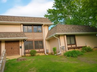 5504 Court P #P, Hanover Park, IL 60133