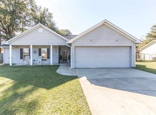 1103 Bonner Dr, Perry, GA 31069